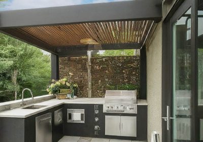 outdoor kitchen